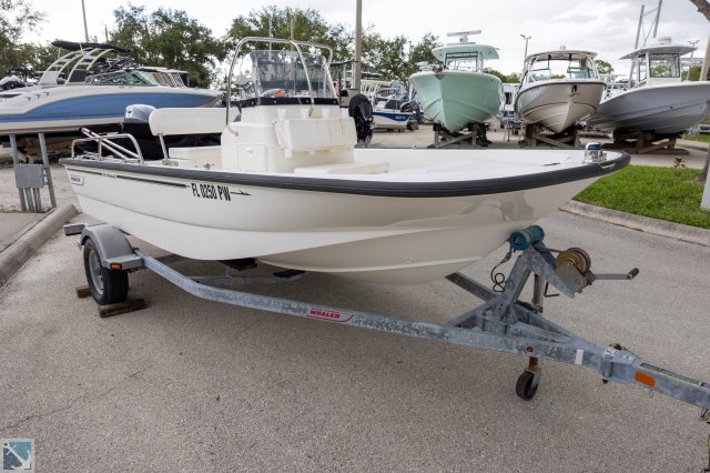 Pre-Owned 2015  powered Power Boat for sale